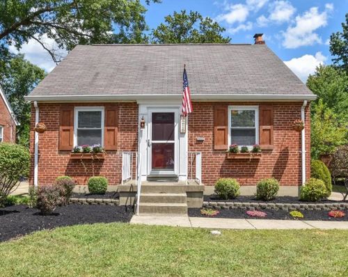 7216 Silver Crest Dr, Cincinnati, OH, 45236 | Card Image