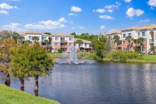 4302 Myrtlewood Cir E, Palm Beach Gardens, FL, 33418-6721 | Card Image
