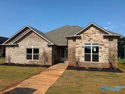 13589 Piper Sq, Athens, AL, 35611-5509 | Card Image