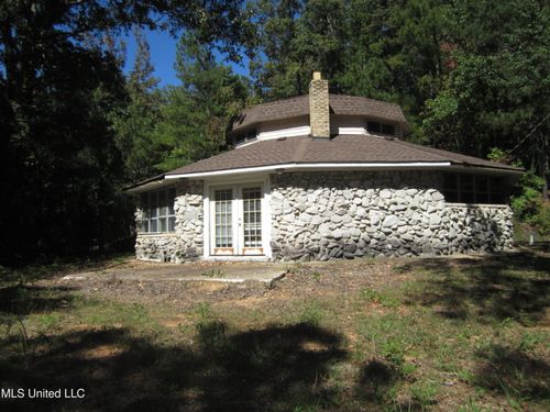 1934 Blue Ridge Rd, Fulton, MS, 38843-9469 | Card Image