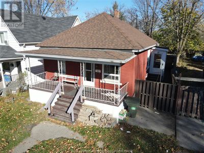 338 Cameron Ave, House other with 4 bedrooms, 2 bathrooms and null parking in Windsor ON | Image 2