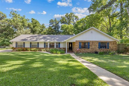 10200 6th Pl, GAINESVILLE, FL, 32607-1336 | Card Image