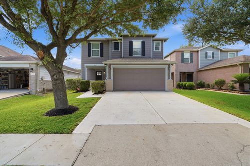 6611 Green Pear Ln, Houston, TX, 77049-3157 | Card Image