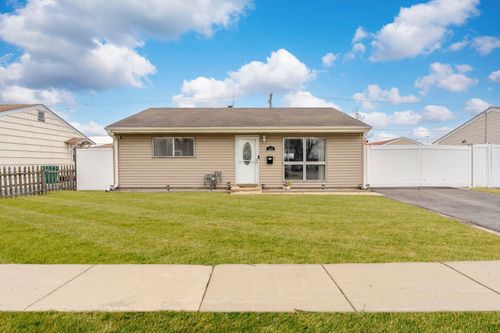 216 W Jeffery Ave, Wheeling, IL, 60090-4822 | Card Image