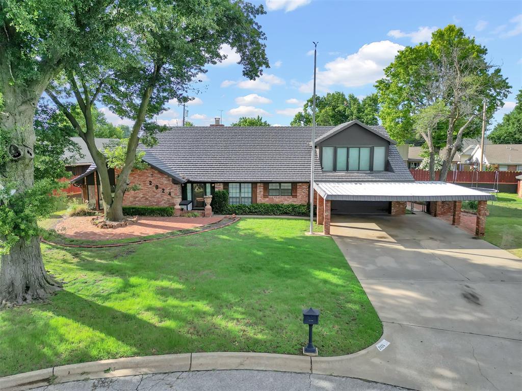 Nichols Rd, Chickasha, OK 73018