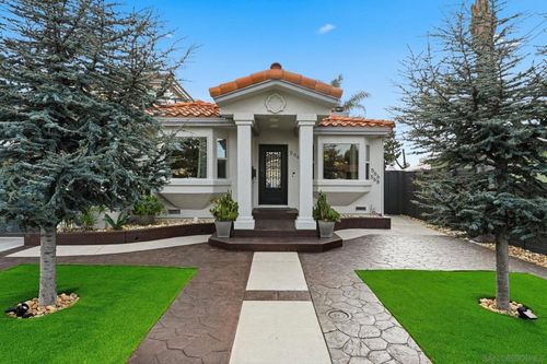 564 Guava Ave, Chula Vista, CA, 91910-5425 | Card Image