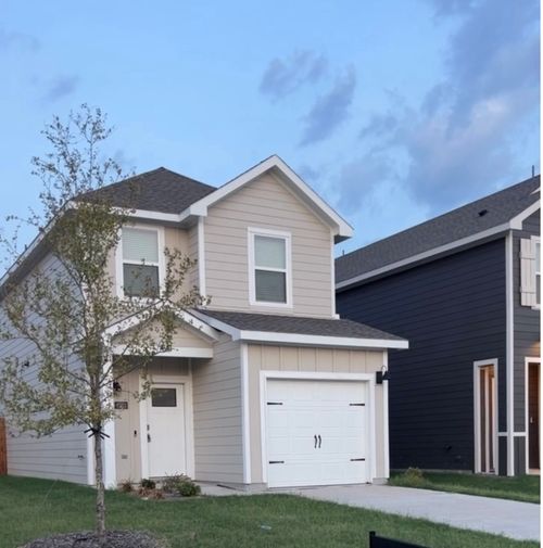 6203 Holly Spring Rd, Princeton, TX, 75407-5892 | Card Image