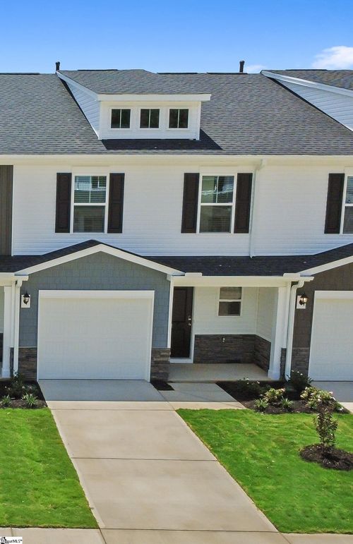 106 Mclauren Pl, Fountain Inn, SC, 29644-2501 | Card Image