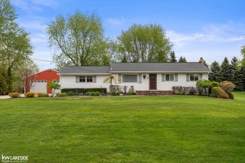77230 Coon Creek Rd, Armada, MI, 48005-1901 | Card Image