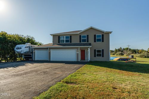 11909 Country Meadows Drive, Menoken, ND, 58558 | Card Image