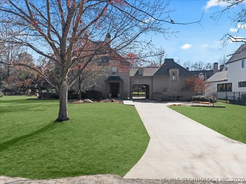 2216 E 29th Street, Tulsa, OK, 74114 | Card Image