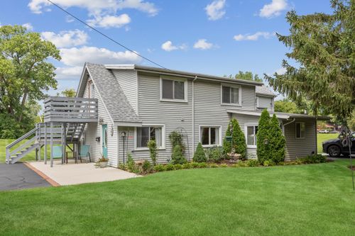 b-300 Pauline Ave, CRYSTAL LAKE, IL, 60014-4929 | Card Image