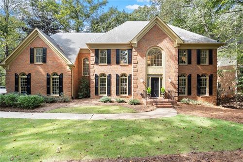 9445 Mistwater Close, Roswell, GA, 30076-3289 | Card Image