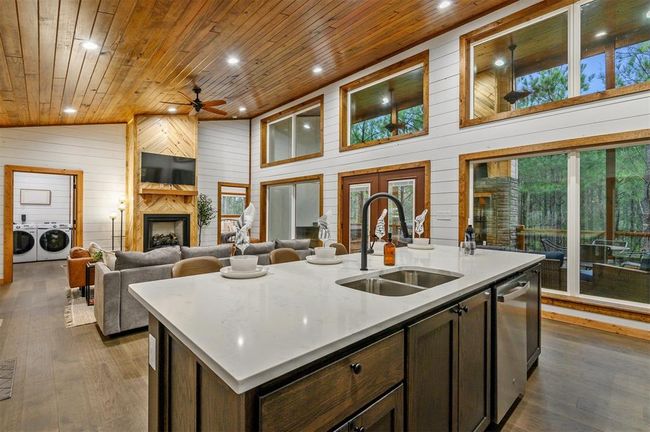 93 Boulder Path, House other with 3 bedrooms, 2 bathrooms and null parking in Broken Bow OK | Image 21