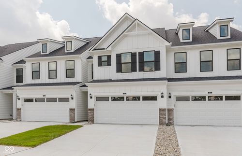 9787 Behner Dr, Indianapolis, IN, 46250-3042 | Card Image