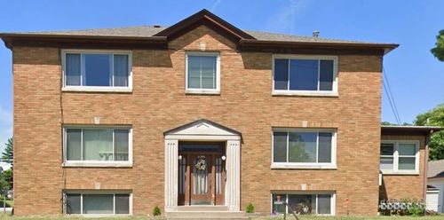 2-1195 27th St, Moline, IL, 61265-2370 | Card Image
