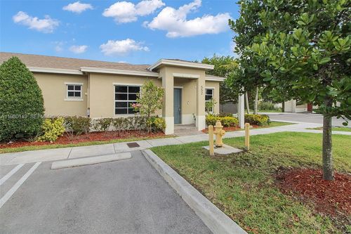 552 Ne 5th Way, Florida City, FL, 33034-3296 | Card Image