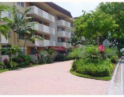 225 - 1800 Sans Souci Blvd, Condo with 1 bedrooms, 1 bathrooms and null parking in North Miami FL | Image 1