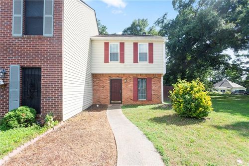1585 Springleaf Pt Se, Smyrna, GA, 30080-2274 | Card Image