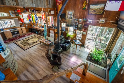 907 Deertrail Dr, San Marcos, TX, 78666-8893 | Card Image