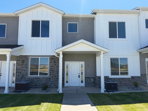 a5-1198 S Village Ln, Richfield, UT, 84701 | Card Image