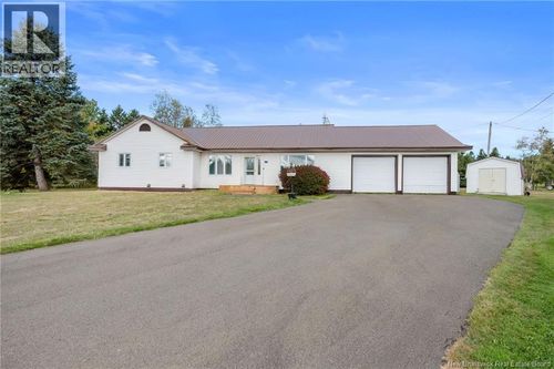 3 Chatellerault Ave, Saint Antoine, NB, E4V1C8 | Card Image