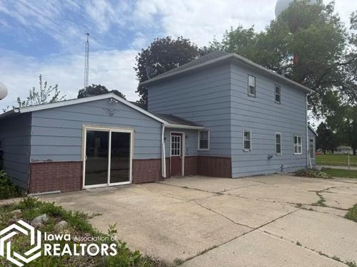 480 Center St W, Britt, IA, 50423-1371 | Card Image