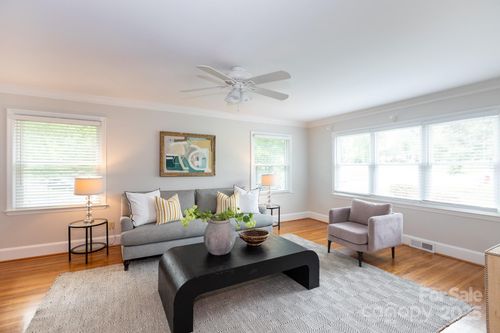 4643 Addison Dr, Charlotte, NC, 28211-3055 | Card Image