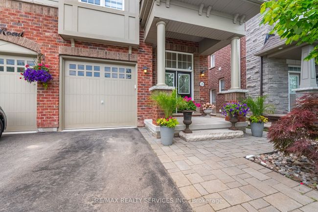 16 Zephyr Rd, House attached with 3 bedrooms, 3 bathrooms and 2 parking in Caledon ON | Image 9