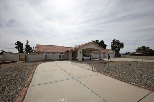 15425 Kasota Rd, Apple Valley, CA, 92307 | Card Image