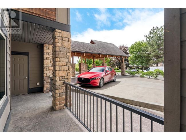101 - 1957 Kane Rd, Condo with 1 bedrooms, 2 bathrooms and 1 parking in Kelowna BC | Image 14