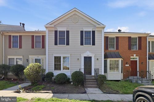 7836 Lambkin Ct, LORTON, VA, 22079-4339 | Card Image