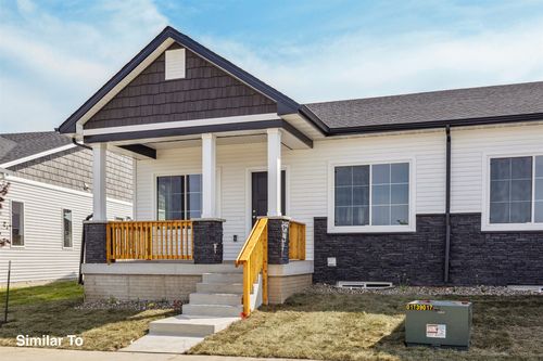912 Sawgrass Drive, Norwalk, IA, 50211 | Card Image