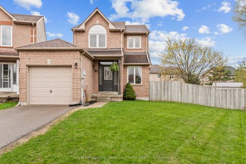 61 Fry Cres, Bowmanville, ON, L1C4Y3 | Card Image