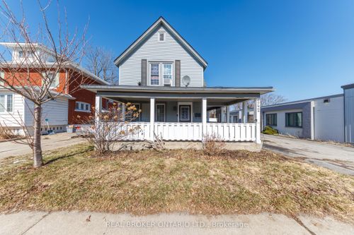 242 Jarvis St, Fort Erie, ON, L2A2S5 | Card Image