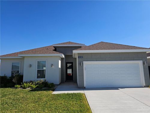 1004 N Trinity St, Edinburg, TX, 78541-1421 | Card Image