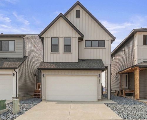 320 Copperhead Way Se, Calgary, AB, T2Z5H2 | Card Image
