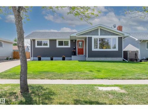 9438 89 St, Fort Saskatchewan, AB, T8L1J1 | Card Image