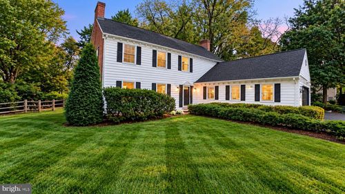 12900 Meadow View Dr, Darnestown, MD, 20878-2168 | Card Image