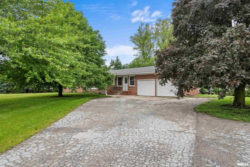 13111 134th Ave W, Taylor Ridge, IL, 61284-9457 | Card Image