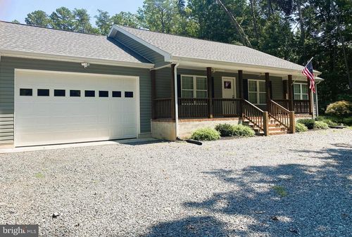 64 Hemlock Ln, MINERAL, VA, 23117-4636 | Card Image