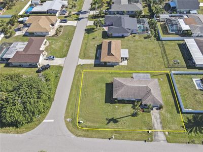 3138 Kingston Street, House other with 3 bedrooms, 2 bathrooms and null parking in Port Charlotte FL | Image 2