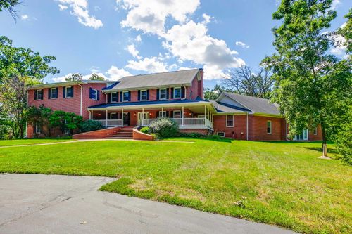 28232 N Gilmer Rd, Mundelein, IL, 60060-9538 | Card Image