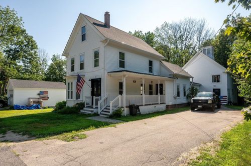 11 Berry Ct, Farmington, NH, 03835-3100 | Card Image