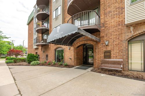 apt-404-35300 Woodward Ave, Birmingham, MI, 48009-0956 | Card Image