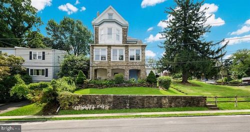 7301 Chestnut Ave, Elkins Park, PA, 19027-3217 | Card Image