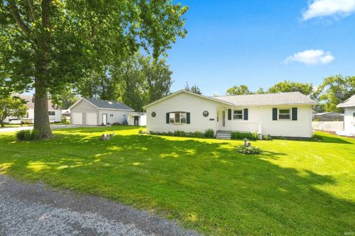 3543 W Maple Dr 57, Columbia City, IN, 46725-9429 | Card Image