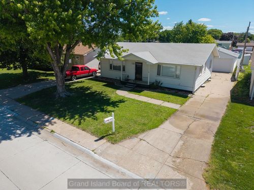 2409 N Custer Ave, Grand Island, NE, 68803-2034 | Card Image