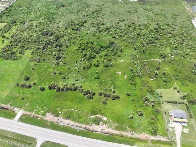 1239 Highway 87, Home with 0 bedrooms, 0 bathrooms and null parking in Gilchrist TX | Image 20