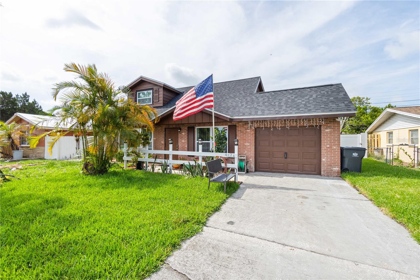 Elm St, Tampa, FL 33614